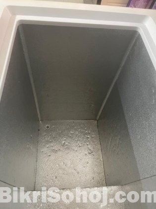 ডিপ ফ্রিজ